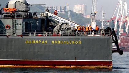 Большой десантный корабль ТОФ на время стал паромом до Сахалина Большой десантный корабль ТОФ на время стал паромом до Сахалина