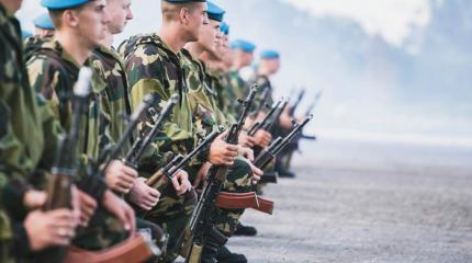 Брат за брата: почему Белоруссия прячется «за спиной» у России Брат за брата: почему Белоруссия прячется «за спиной» у России
