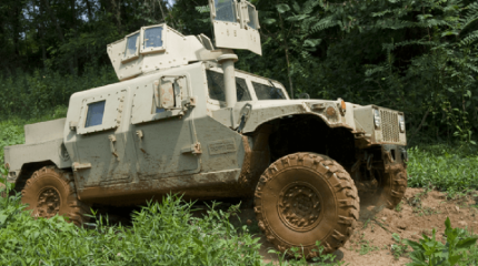 Подписан контракт на модернизацию в Украине внедорожников HMMWV