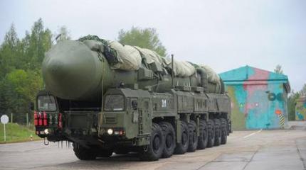 В Китае отметили уникальные возможности комплекса РС-26 «Рубеж» В Китае отметили уникальные возможности комплекса РС-26 «Рубеж»