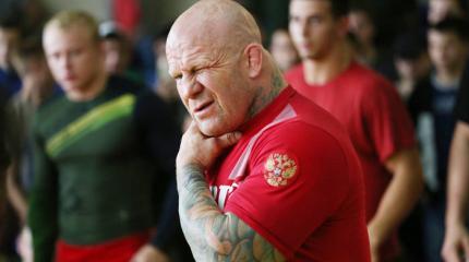 Монсон: Если Россию втянут в военный конфликт - пойду в армию Монсон: Если Россию втянут в военный конфликт - пойду в армию