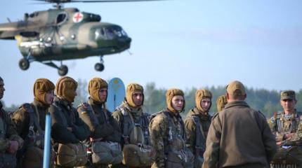 Солдаты и офицеры в истерике: на 2017 г. бюджет ВСУ урезали в 2 раза Солдаты и офицеры в истерике: на 2017 г. бюджет ВСУ урезали в 2 раза
