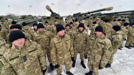Украинские военные вывезли часть раненых из аэропорта Донецка Украинские военные вывезли часть раненых из аэропорта Донецка
