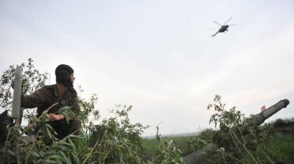 На учениях под Самарой мотострелки и вертолетчики уничтожили условных боевиков На учениях под Самарой мотострелки и вертолетчики уничтожили условных боевиков