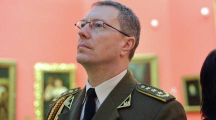 Литовский генерал Восилюс: граждан РФ в стране больше, чем наших солдат Литовский генерал Восилюс: граждан РФ в стране больше, чем наших солдат