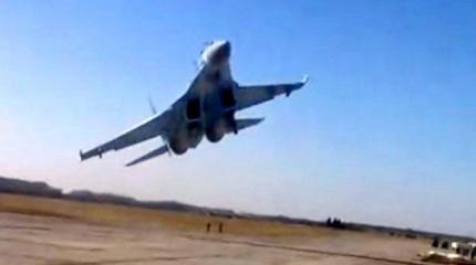 Видео опасного маневра украинского Су-27 взорвало Интернет Видео опасного маневра украинского Су-27 взорвало Интернет