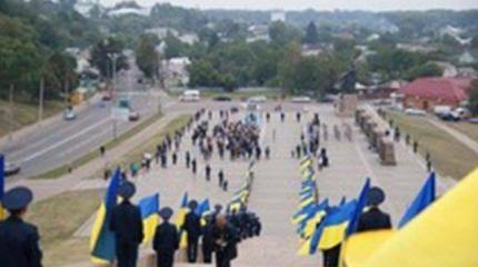 День освобождения Чернигова: ни красного флага, ни советского воина