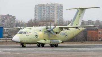 Россия вывела на мировой рынок новейший военно-транспортный самолет