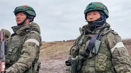 «Вот придут северокорейцы — и всех нас откоксанят, у них так принято» «Вот придут северокорейцы — и всех нас откоксанят, у них так принято»