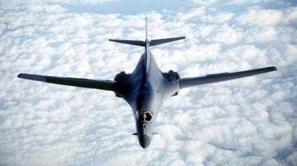 Что-то намечается: США давит на Китай и КНДР бомбардировщиками В-1В Что-то намечается: США давит на Китай и КНДР бомбардировщиками В-1В