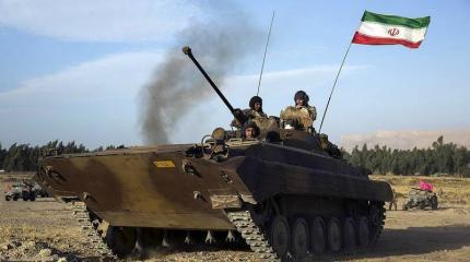 Учения иранской армии на западе страны