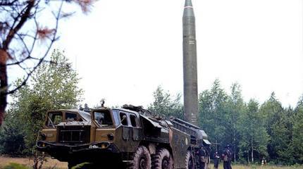 Оперативно-тактический ракетный комплекс 9К72 «Эльбрус» Оперативно-тактический ракетный комплекс 9К72 «Эльбрус»