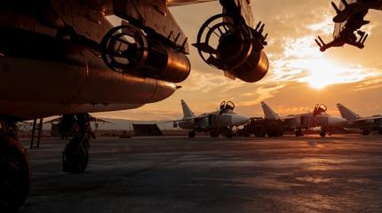 Cирийцы засняли удары русской авиации по боевикам Идлиба Cирийцы засняли удары русской авиации по боевикам Идлиба