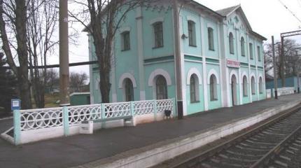 На Донбассе обстреляли важнейшую железную дорогу На Донбассе обстреляли важнейшую железную дорогу