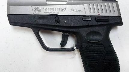 Бразильский пистолет Taurus PT709