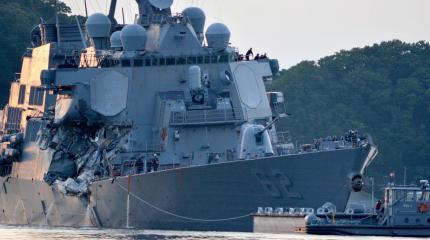 Загадки столкновения эсминца «Fitzgerald»: американские моряки проспали Загадки столкновения эсминца «Fitzgerald»: американские моряки проспали