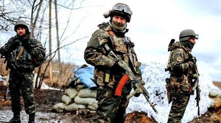 «Промывание мозгов» украинским пленным под Дебальцево «Промывание мозгов» украинским пленным под Дебальцево