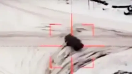 В КНДР показали, как новейшая ПТУР "Огненная птица-4" сожгла броневик ВСУ В КНДР показали, как новейшая ПТУР "Огненная птица-4" сожгла броневик ВСУ