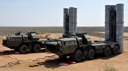 Назло Пентагону: С-300 «Фаворит» вновь замечен в Иране Назло Пентагону: С-300 «Фаворит» вновь замечен в Иране