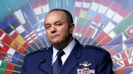 НАТО адаптируется, чтобы более эффективно противостоять России НАТО адаптируется, чтобы более эффективно противостоять России