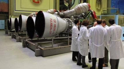 Отказ американского сената от РД-180 стал праздником для SpaceX Отказ американского сената от РД-180 стал праздником для SpaceX