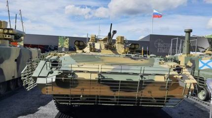 БМП-2М "Бережок" превращает украинские катера-камикадзе в мелкие обломки