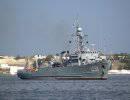 Российские войска пытаются высадиться на борт тральщика "Черкассы" Российские войска пытаются высадиться на борт тральщика "Черкассы"