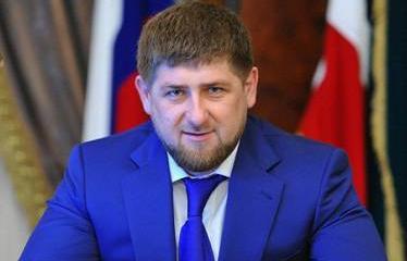 Кадыров хочет возобновить воинский призыв в Чечне Кадыров хочет возобновить воинский призыв в Чечне