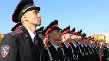 Куда идти после 9 класса? Список военных училищ для школьников в России