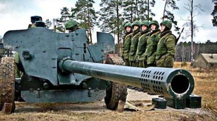 Россия строит военную базу прямо на границе с Украиной Россия строит военную базу прямо на границе с Украиной