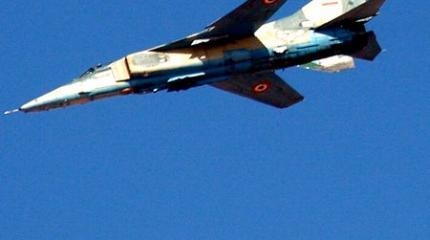 Беспилотник заснял серию мощных авиаударов в Алеппо Беспилотник заснял серию мощных авиаударов в Алеппо