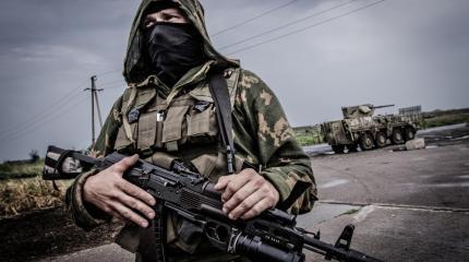 Армия Донбасса ищет украинских диверсантов Армия Донбасса ищет украинских диверсантов