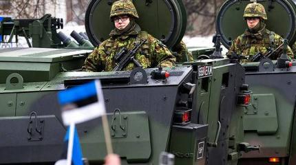 В десять раз больше американцев