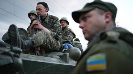 Перемога: Под Мариинкой атошники перестреляли друг друга Перемога: Под Мариинкой атошники перестреляли друг друга