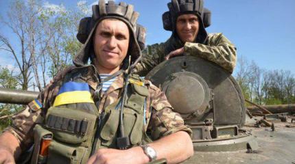АТОшник рассказал правду об укроармии: "Хочешь воевать? Дай взятку" АТОшник рассказал правду об укроармии: "Хочешь воевать? Дай взятку"