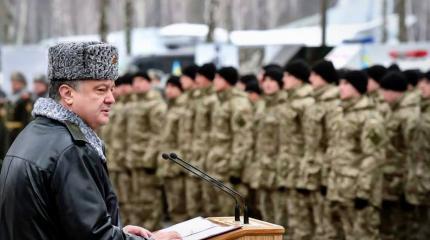Порошенко вводит войска в Киев Порошенко вводит войска в Киев
