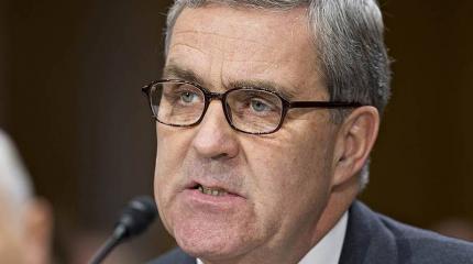 Дуглас Льют: В НАТО и США о ситуации в Донбассе узнают из соцсетей, а не из разведсводок Дуглас Льют: В НАТО и США о ситуации в Донбассе узнают из соцсетей, а не из разведсводок