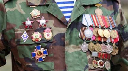 Нужда за доблестную службу Нужда за доблестную службу