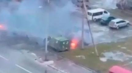 Местные жители сняли охоту российских дронов за техникой ВСУ в Краматорске