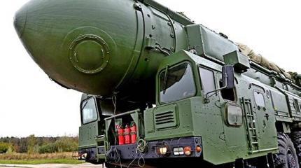 «Тополь-М»: полмегатонны по настильной траектории «Тополь-М»: полмегатонны по настильной траектории