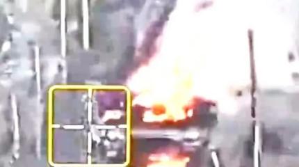 Один танк взорвался, второй сгорел – показали уничтожение техники ВСУ