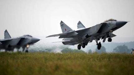 Схватка в небе: МИГ-31 впервые замечен в Сирии Схватка в небе: МИГ-31 впервые замечен в Сирии