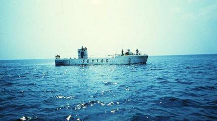 База-лаборатория проекта 1603 «Бентос-300» База-лаборатория проекта 1603 «Бентос-300»