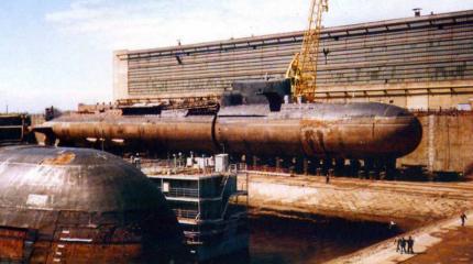 Носитель атомных подводных станций «Подмосковье» выведут из цеха Носитель атомных подводных станций «Подмосковье» выведут из цеха