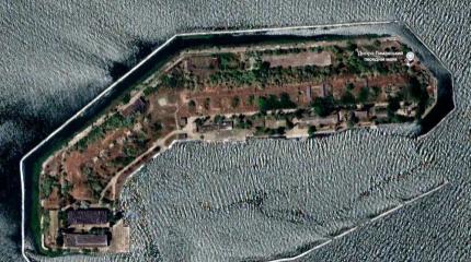 Впервые за четыре года русские ударили по острову с секретными катакомбами