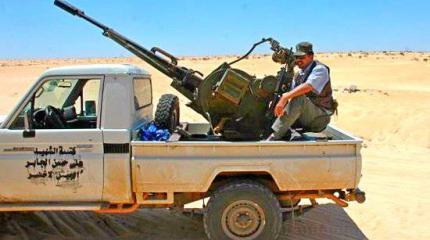 Сирийская армия сорвала атаку ИГ на авиабазу Думейр Сирийская армия сорвала атаку ИГ на авиабазу Думейр