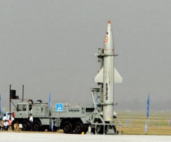 Индия провела испытания баллистической ракеты Prithvi-II, способной нести ядерный заряд