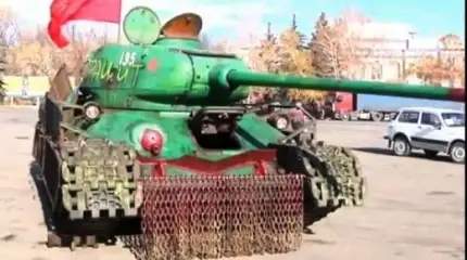 Неправильно "модернизированный" ополченцами танк ПТУР прошьет насквозь