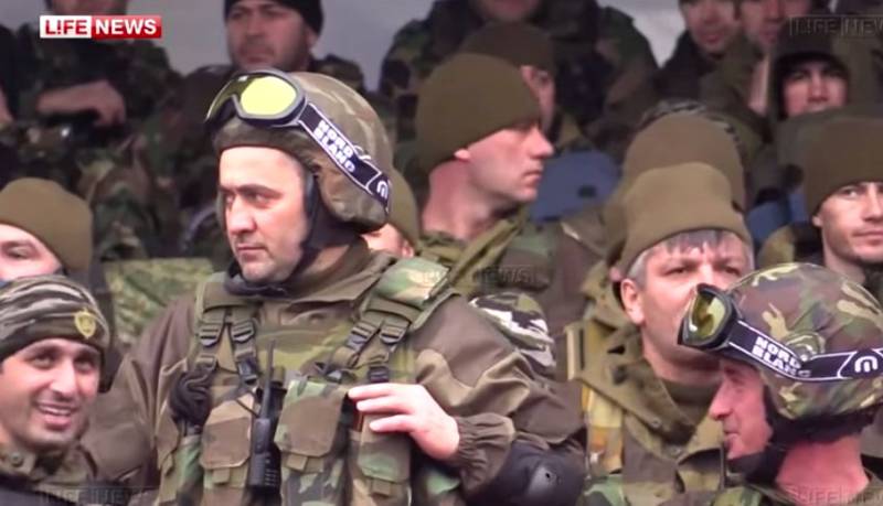 Смотр силовиков в Грозном был сигналом Москве или Вашингтону