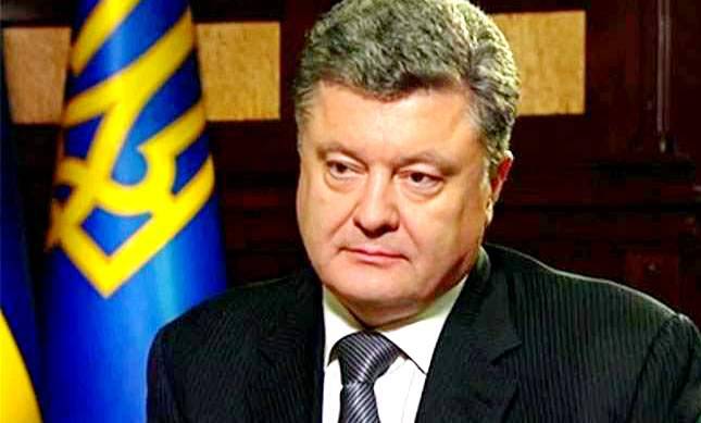 Порошенко: Перемирие позволило усилить позиции ВСУ в Донбассе